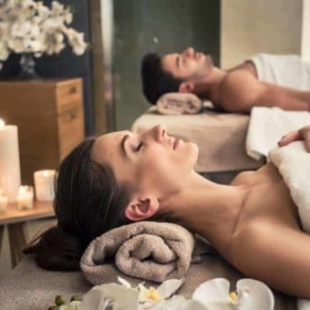 Couples Resting Relaxation Massage